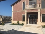 Satılır 4 otaqlı 200 m2 bağ evi Mərdəkan