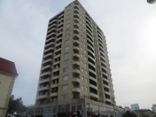 İcarəyə verilir 3 otaqlı 120 m2 yeni tikili Tibb Universiteti