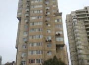 İcarəyə verilir 3 otaqlı 75 m2 yeni tikili Dövlət Statistika Komitəsi