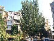 Satılır 2 otaqlı 45 m2 köhnə tikili Nərimanov heykəli