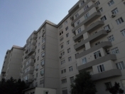 Satılır 2 otaqlı 68 m2 köhnə tikili Yeni Yasamal