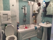 Satılır 3 otaqlı 70 m2 köhnə tikili Alatava 2