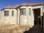 Satılır 3 otaqlı 202 m2 bağ evi Masazır