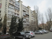 Satılır 2 otaqlı 60 m2 köhnə tikili 8 mkr