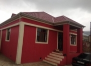 Satılır 4 otaqlı 400 m2 həyət evi Y.Suraxanı