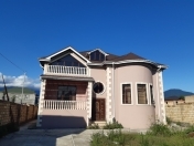 Satılır 5 otaqlı 180 m2 villa Zaqatala