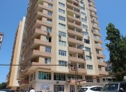 Satılır 2 otaqlı 80 m2 yeni tikili Əhmədli