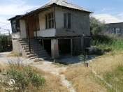 Satılır 3 otaqlı 300 m2 bağ evi Ceyranbatan