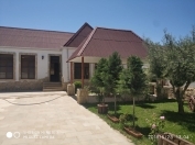 Satılır 4 otaqlı 180 m2 bağ evi Şüvəlan