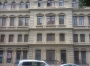 Satılır 2 otaqlı 44 m2 köhnə tikili Dostluq kinoteatrı