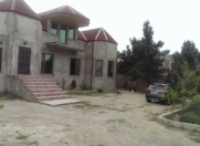 Satılır 4 otaqlı 216 m2 bağ evi Buzovna