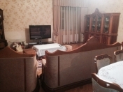 İcarəyə verilir 4 otaqlı 180 m2 yeni tikili Bakı Dövlət Universiteti