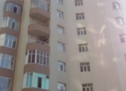 Satılır 3 otaqlı 130 m2 yeni tikili Qələbə dairəsi