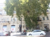 Satılır 3 otaqlı 85 m2 köhnə tikili Nizami kinoteatrı