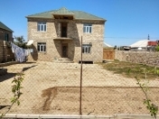 Satılır 3 otaqlı 198 m2 həyət evi Albalı