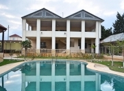 Satılır 8 otaqlı 350 m2 bağ evi Novxanı