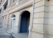 Satılır 3 otaqlı 140 m2 ofis İçəri Şəhər m.