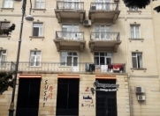 Satılır 3 otaqlı 80 m2 köhnə tikili Sumqayıt