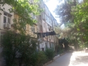 Satılır 2 otaqlı 52 m2 köhnə tikili Mərdəkan