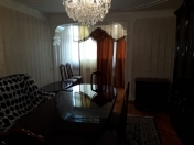 Satılır 3 otaqlı 65 m2 köhnə tikili 3 mkr