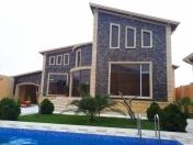 Satılır 4 otaqlı 200 m2 bağ evi Mərdəkan