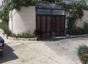 Satılır 3 otaqlı 150 m2 həyət evi Ramana