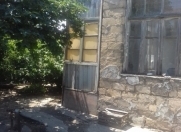 Satılır 2 otaqlı 424 m2 bağ evi Görədil