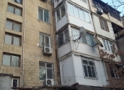 İcarəyə verilir 1 otaqlı 33 m2 köhnə tikili Yeni Yasamal