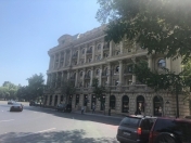 İcarəyə verilir 3 otaqlı 65 m2 köhnə tikili Sahil m.