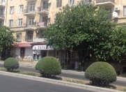 Satılır 1 otaqlı 38 m2 köhnə tikili Dostluq kinoteatrı