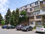 Satılır 3 otaqlı 70 m2 köhnə tikili Bakı Dövlət Universiteti