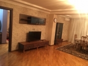 İcarəyə verilir 2 otaqlı 80 m2 köhnə tikili Asan Xidmət-1