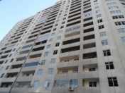 Satılır 3 otaqlı 145 m2 yeni tikili Ayna Sultanova heykəli