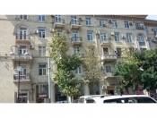 İcarəyə verilir 3 otaqlı 100 m2 köhnə tikili Sahil m.