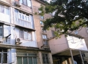 Satılır 1 otaqlı 35 m2 köhnə tikili Elmlər Akademiyası m.