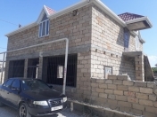 Satılır 3 otaqlı 200 m2 həyət evi Ramana