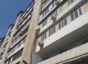 Satılır 4 otaqlı 100 m2 köhnə tikili İnşaatçılar m.