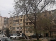 Satılır 3 otaqlı 70 m2 köhnə tikili İnşaatçılar m.