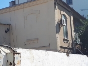 İcarəyə verilir 2 otaqlı 70 m2 köhnə tikili Şərq Bazarı