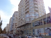 İcarəyə verilir 4 otaqlı 186 m2 yeni tikili Caspian Shopping Center