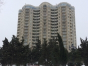 İcarəyə verilir 2 otaqlı 95 m2 yeni tikili Səbail r.