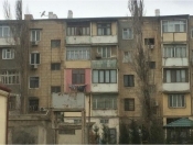 İcarəyə verilir 4 otaqlı 110 m2 köhnə tikili Dostluq kinoteatrı