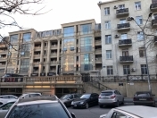 Satılır 3 otaqlı 57 m2 köhnə tikili Yasamal r.