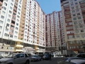 İcarəyə verilir 3 otaqlı 132 m2 yeni tikili 20 yanvar m.