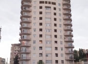 Satılır 2 otaqlı 77 m2 yeni tikili Neapol dairəsi