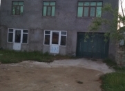 Satılır 5 otaqlı 240 m2 villa Ramana