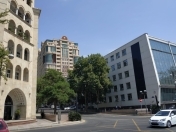 İcarəyə verilir 4 otaqlı 220 m2 ofis 28 May m.