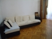 İcarəyə verilir 1 otaqlı 45 m2 köhnə tikili Sahil m.