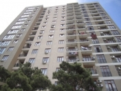 İcarəyə verilir 3 otaqlı 108 m2 yeni tikili Qara Qarayev m.