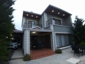 Satılır 4 otaqlı 200 m2 bağ evi Buzovna